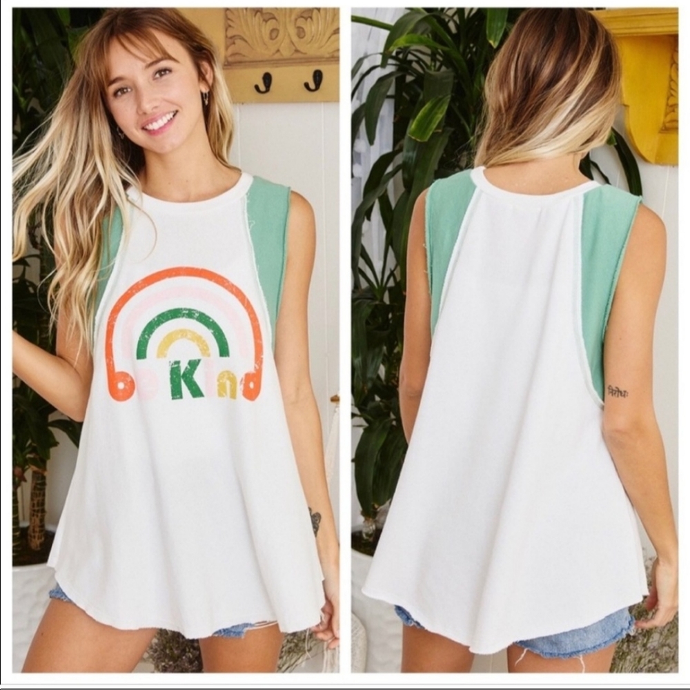 Be Kind Graphic Top